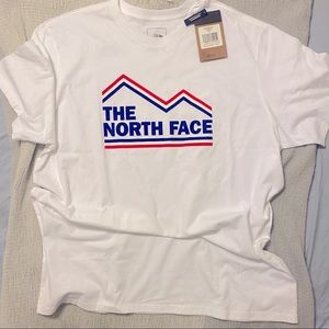NWT The North Face tee. Size XXL
